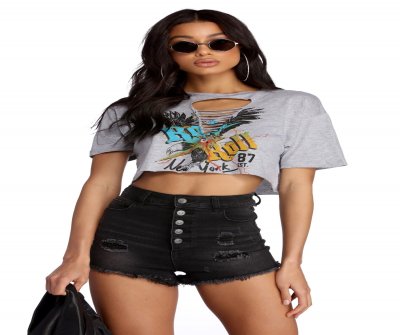 TableClothsUs Classic Slasher Graphic Tee